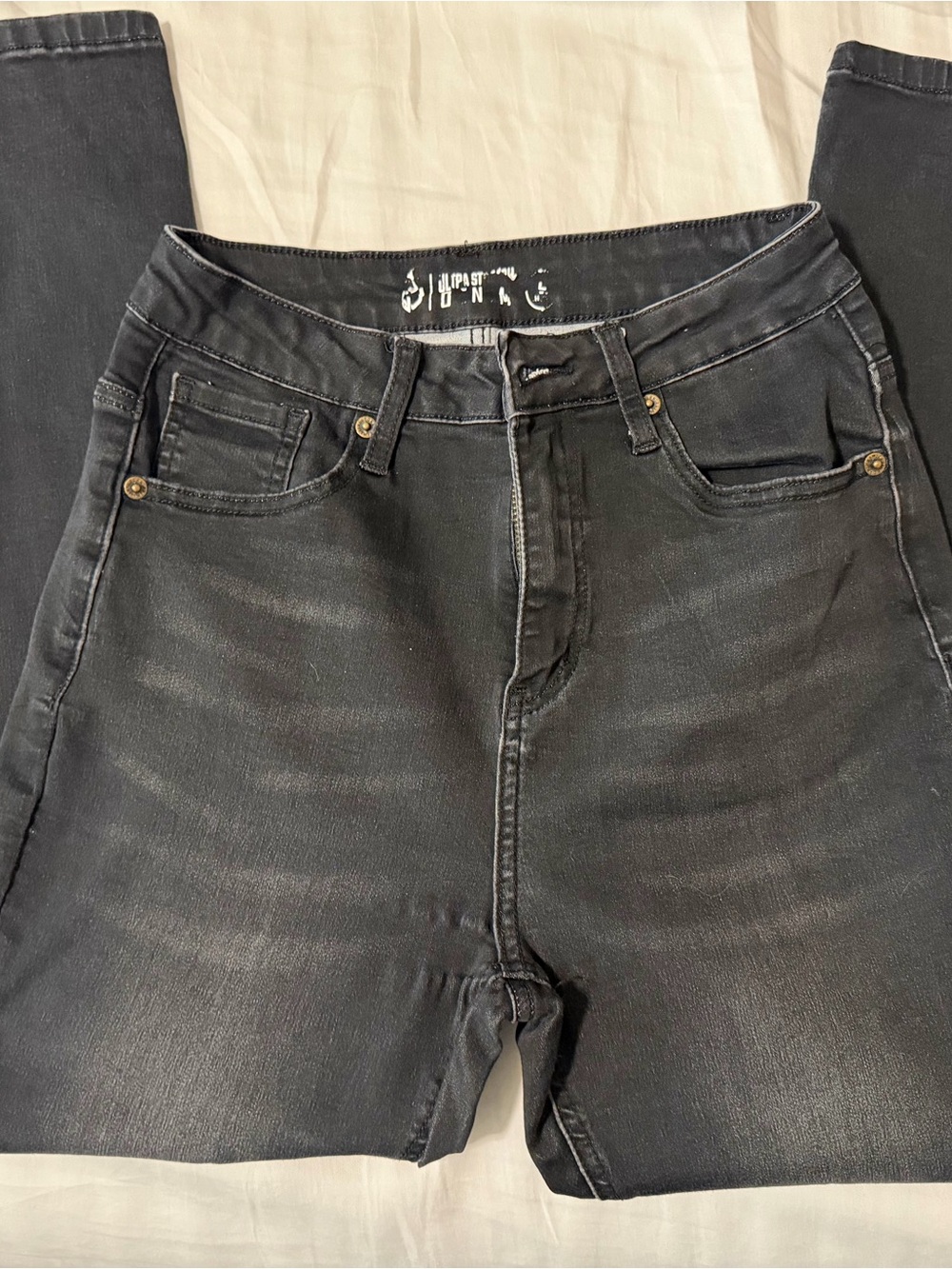 Born Primitive Black Skinny Jeans Large Tapered Waist Stretch Denim